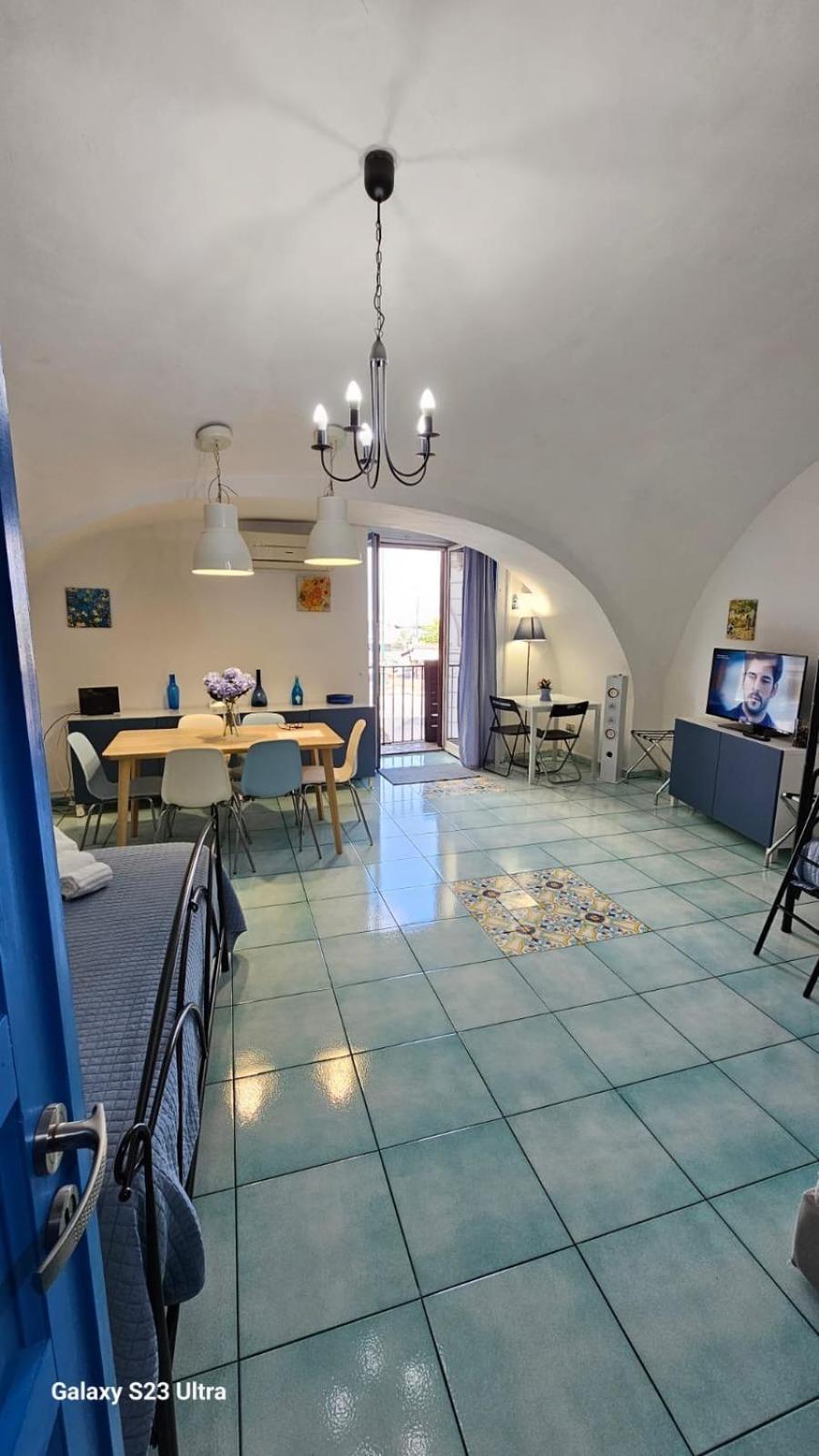 Napoli Lungomare Caracciolo Mon Amour Bagian luar foto