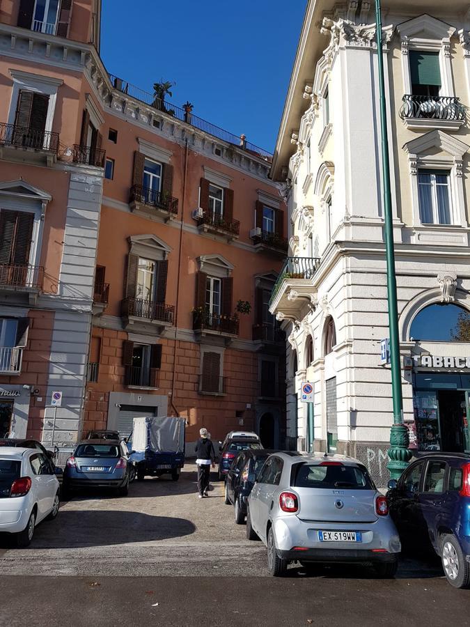 Napoli Lungomare Caracciolo Mon Amour Bagian luar foto